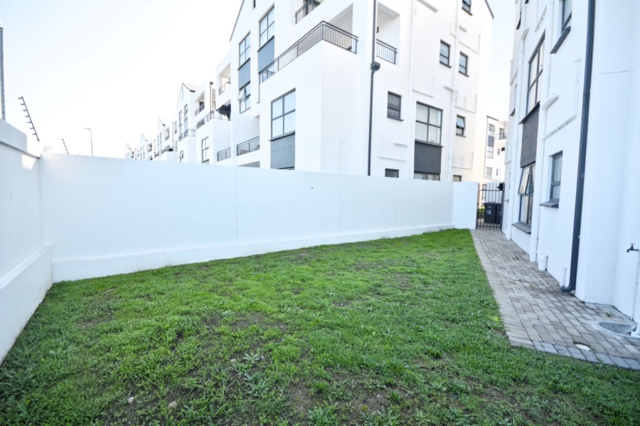 To Let 3 Bedroom Property for Rent in Sandown Western Cape